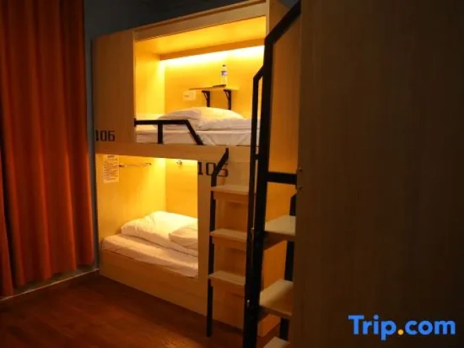 Bed in Dorm (female dorm)