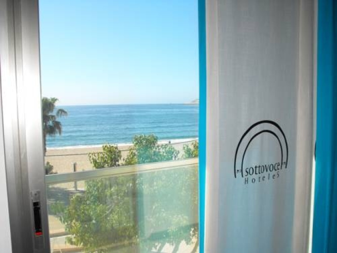 Hotel Alboran