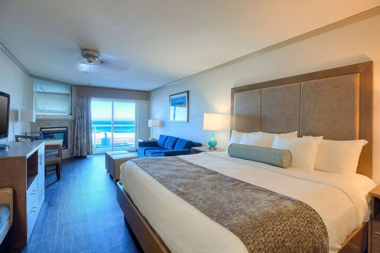 Elizabeth Oceanfront Suites, an Ascend Collection Hotel