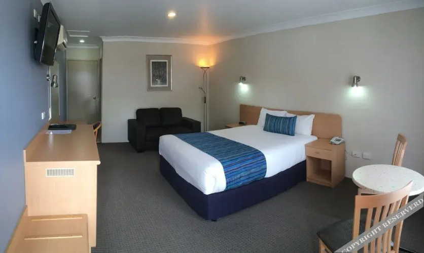 Edward Parry Motel