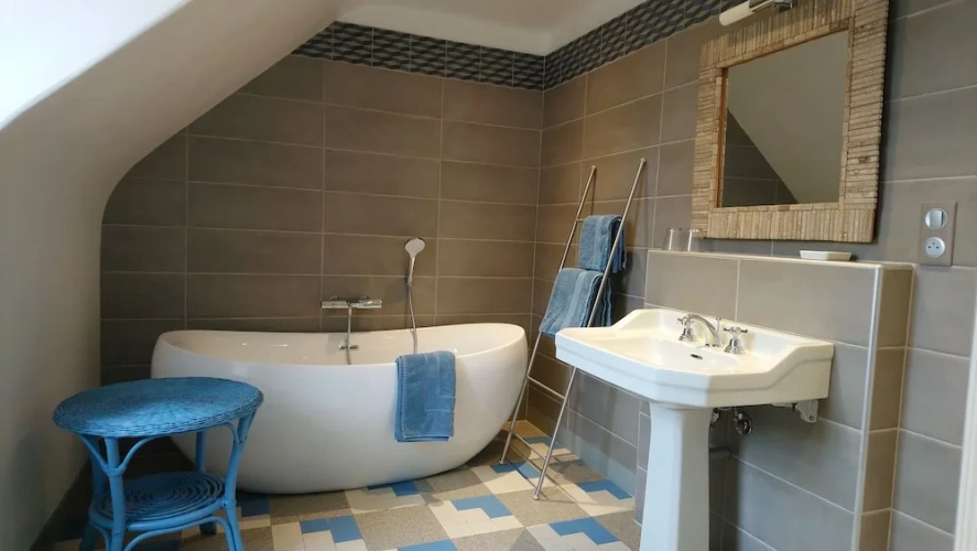 Standard Family room