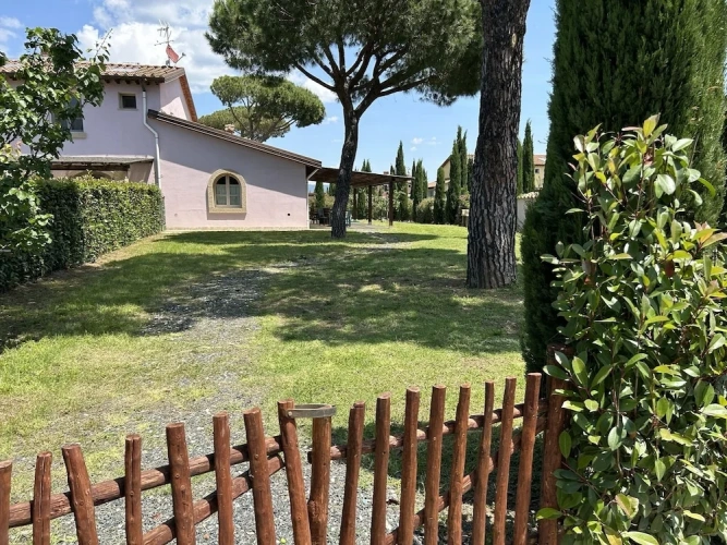 1 Bedroom Family Basement Cottage