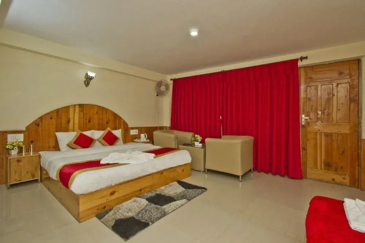 Hotel Himalayan River & Camping