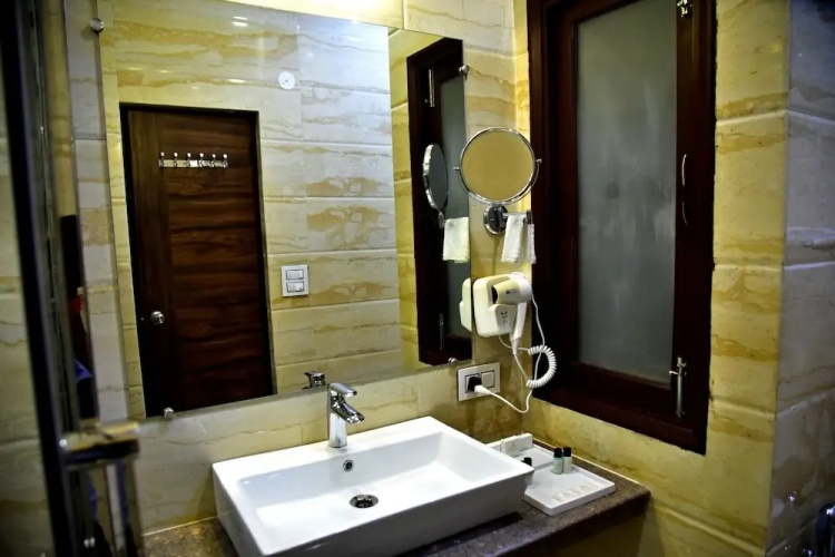 Hotel Arsh Palace