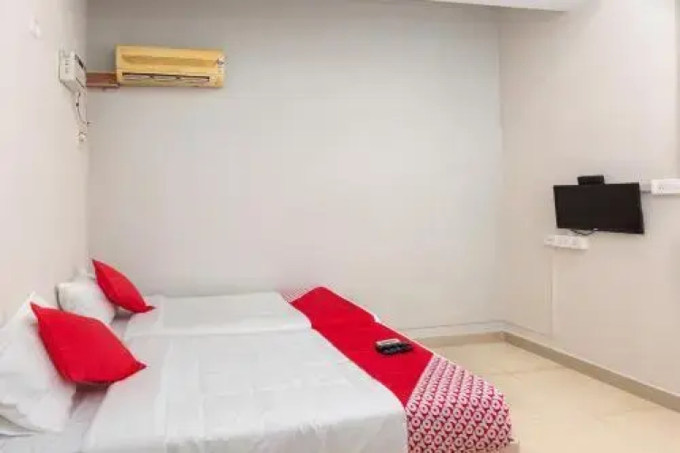 GVS Homes By OYO Rooms