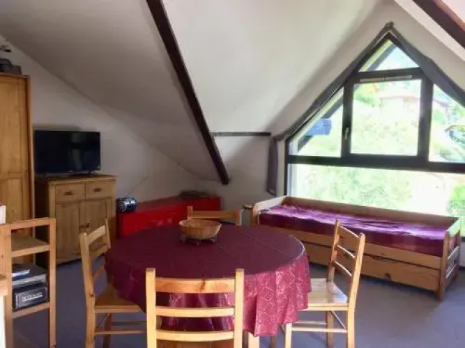 Apartment Colchiques 1