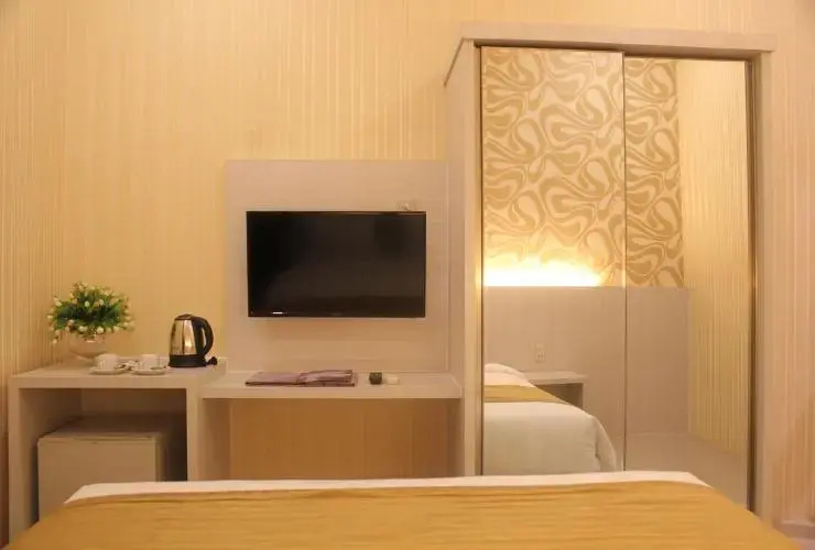 LJ Hotel Medan