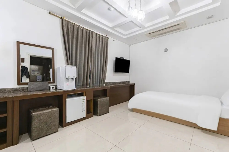 Ciel Hotel