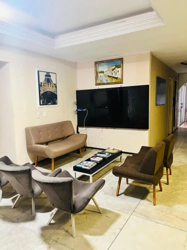 Hotel Naciuonal