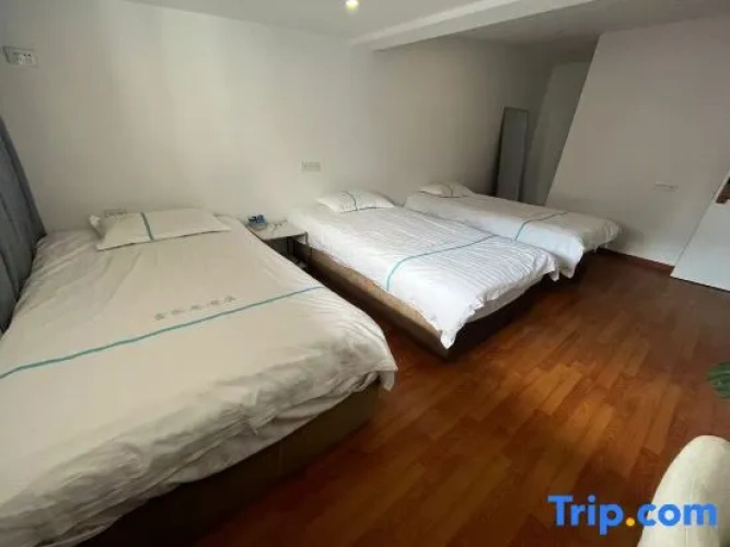 Standard Quintuple room
