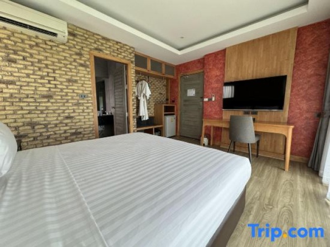 3 Bedrooms Suite