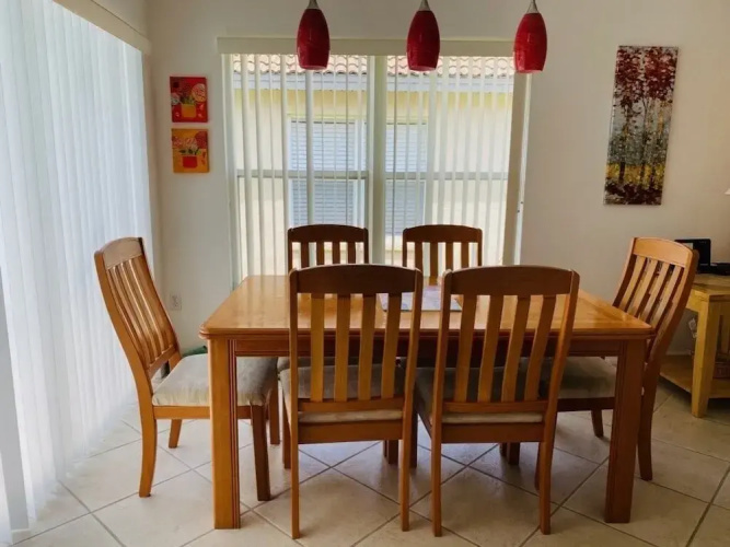 Gorgeous Views From Pool! 3 Bedroom Home by RedAwning