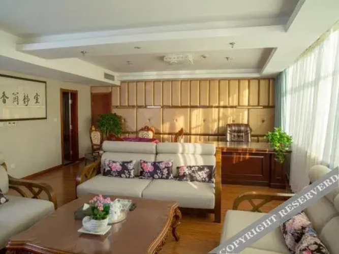Ziyang Yuansen Hotel
