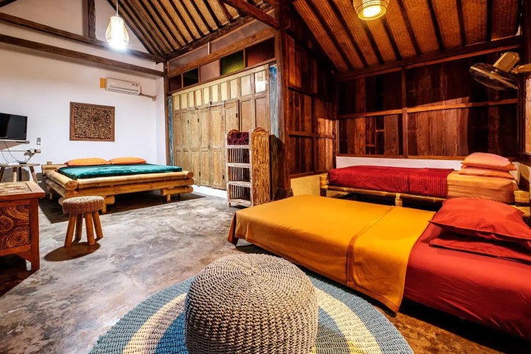Nextdoor Homestay