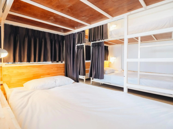 Loyy Hotel