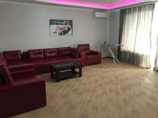 Penthouse studio