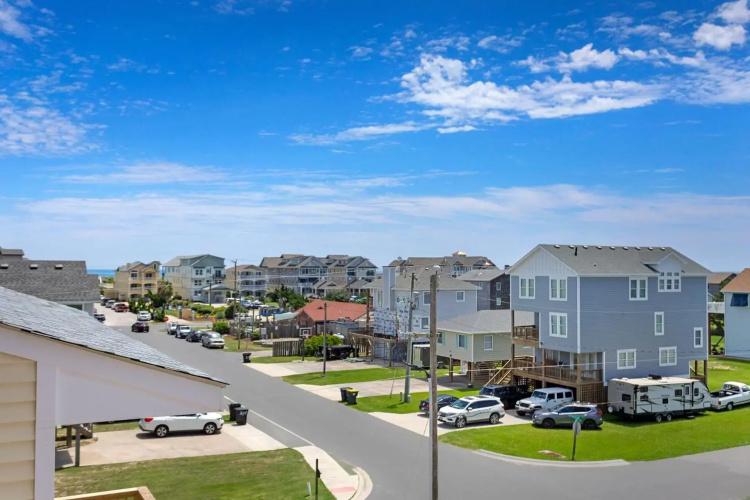 SDV309 Chiller Whale 3 Min Walk to Beach