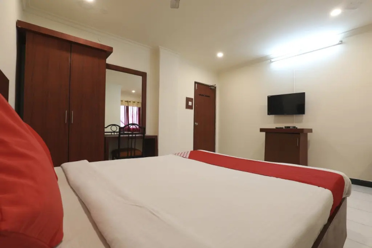 Hotel Inaya By OYO Rooms