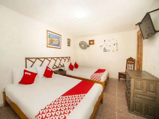 Hotel El Meson De La Luna