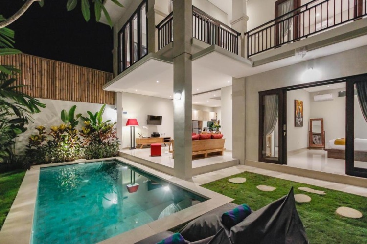 3 Bedrooms Villa