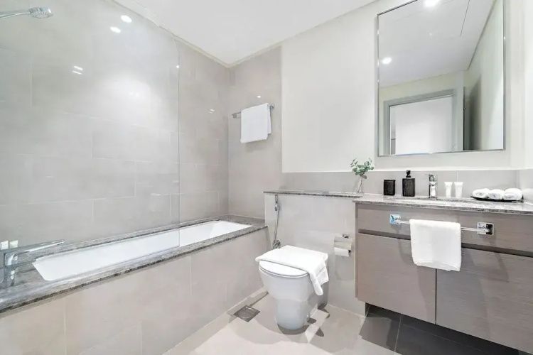 1BR 3802 Forte Tower 2