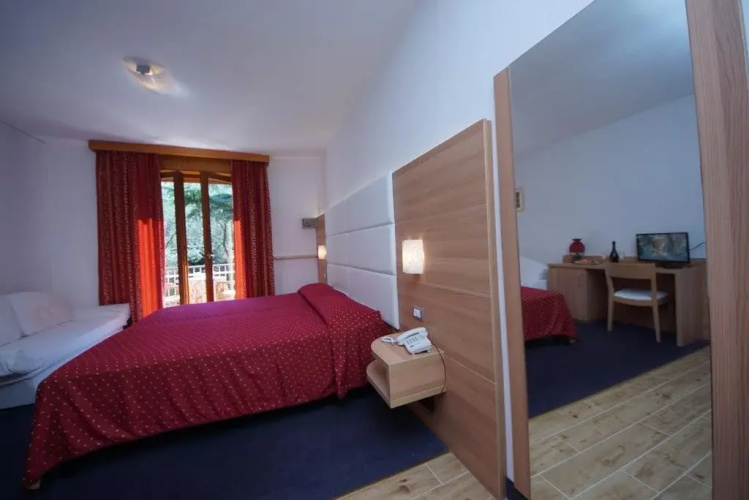 Alpi Hotel & Residence