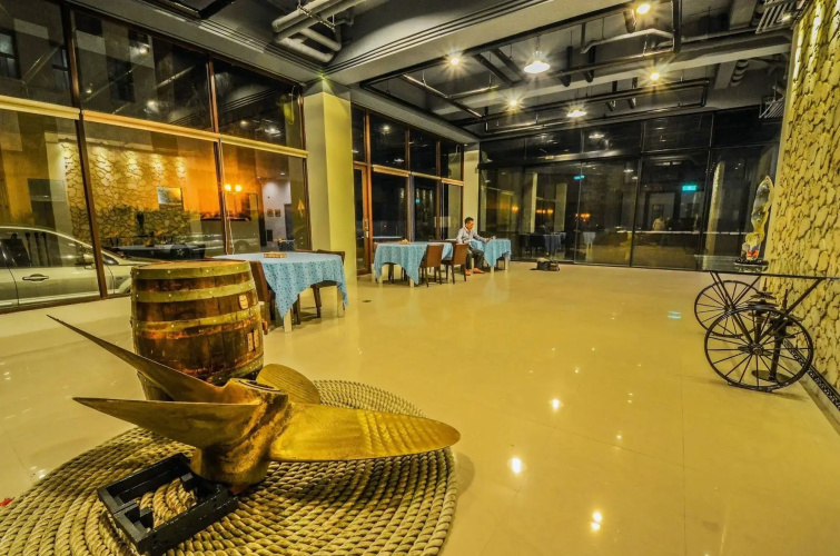 Calamari Hostel