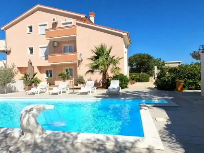 1 Bedroom Apartment with balcony and with sea view