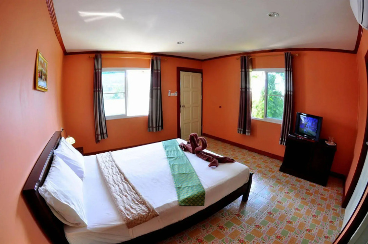 Phi Phi Sand Sea House