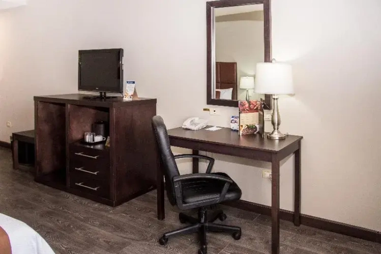 Standard Twin room with balcony