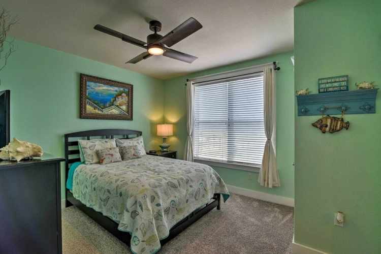 3 Bedrooms Apartment