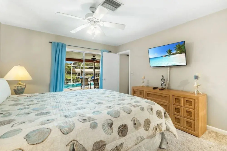 River Oasis by Distinctive Beach Rentals
