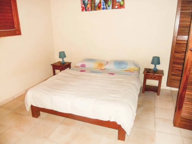 2 Bedrooms Villa