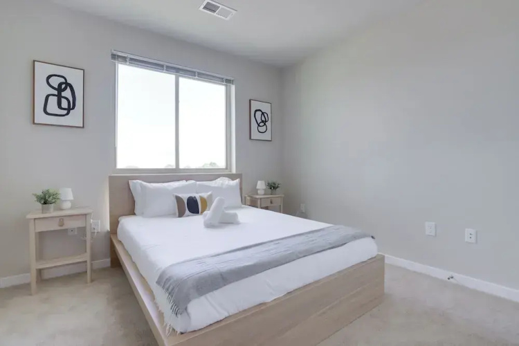 Comfortable & Amazing Apt in Alexandria