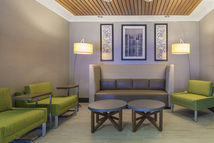 Holiday Inn Express & Suites North Bay photo 16