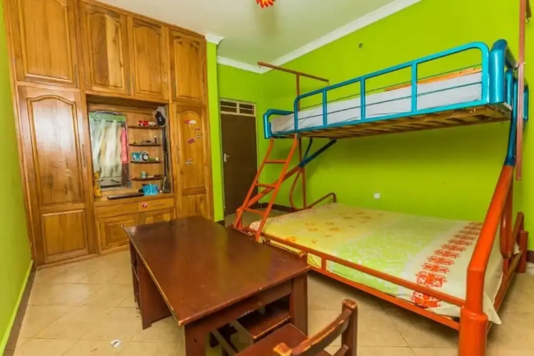 Kilimanjaro Peak - Hostel
