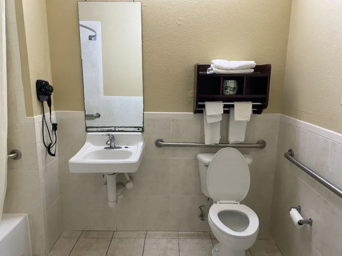 Super 8 Intercontinental Houston Tx