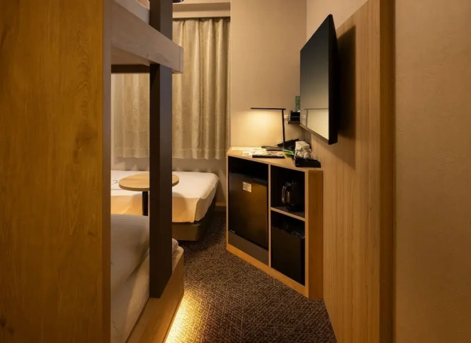 Triple room