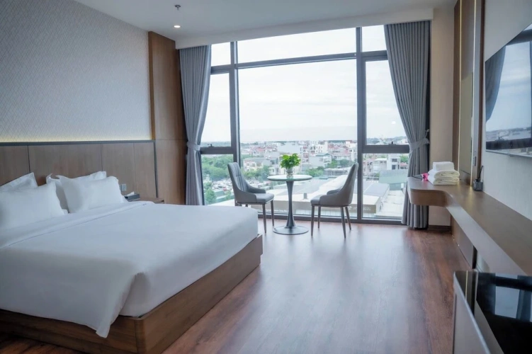 Superior Single room with city view