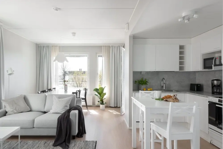 3 Bedrooms Apartment with balcony