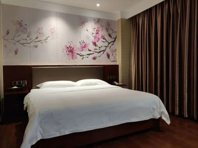 Park Lane Hotel