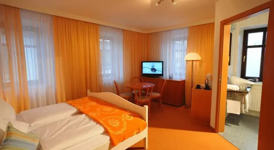 Bed & Rooms, Wörgl