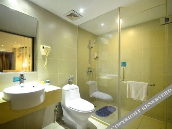 City Comfort Inn