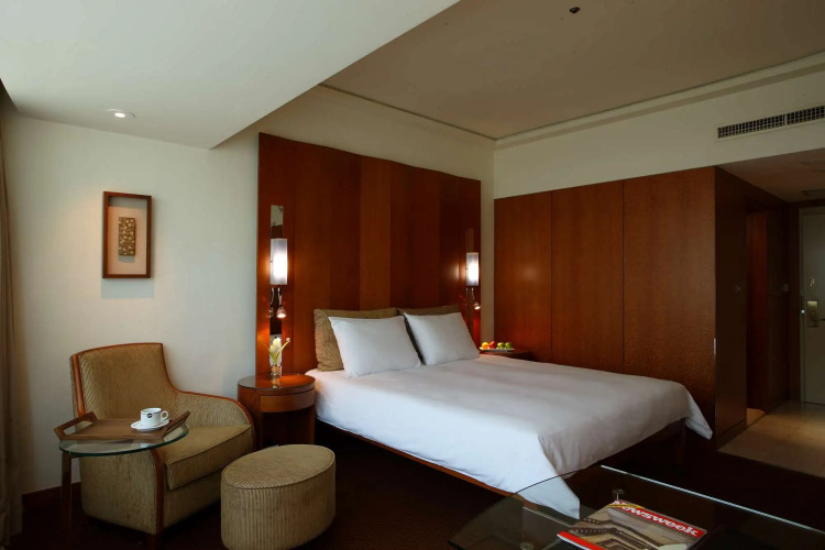 Gloria PrinceOver view