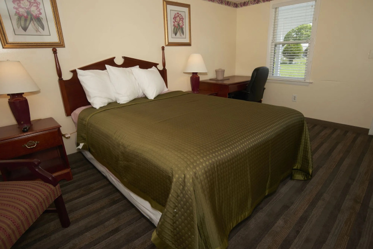 Knights Inn Centerville MA