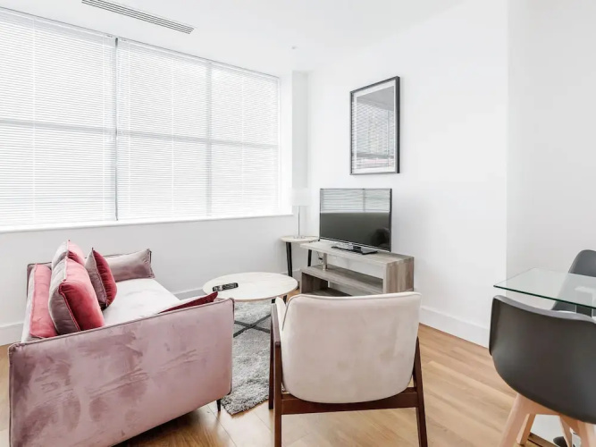Attractive Atria Apartments