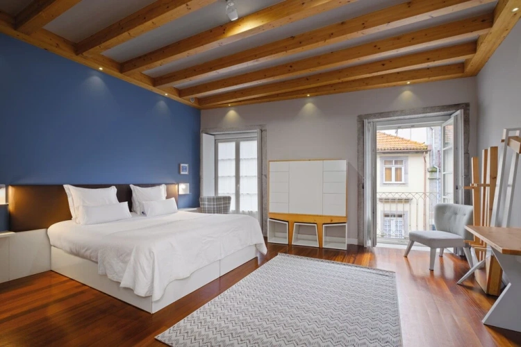 1 Bedroom Standard room with balcony and with city view
