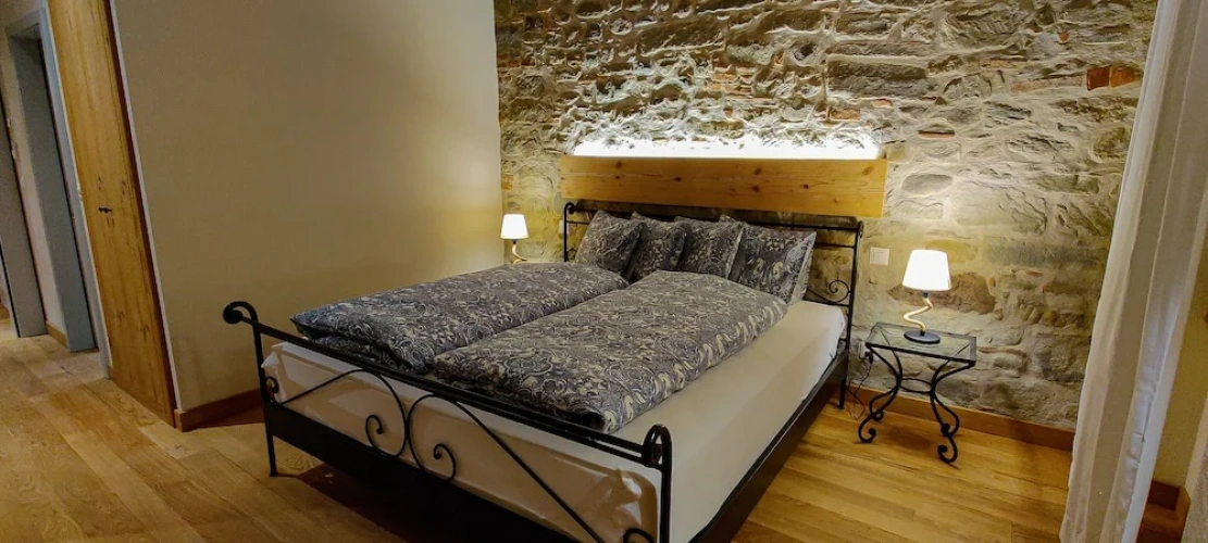2 Bedrooms Deluxe Apartment