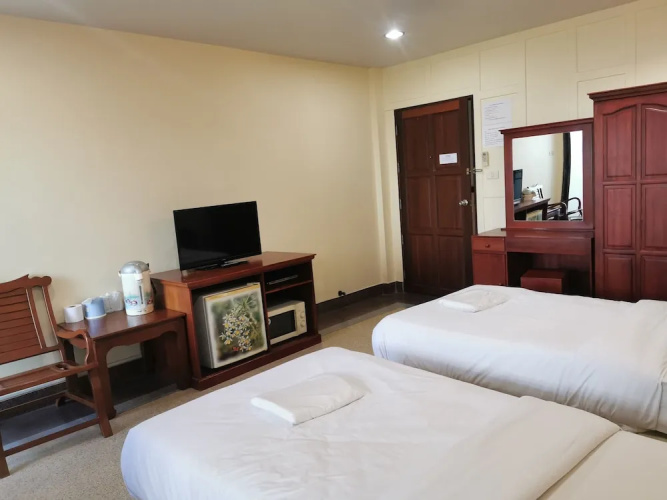 Hi Hotel