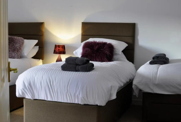 Dufftown Square Apartment
